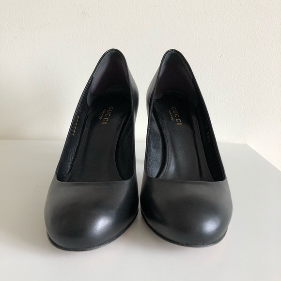 Gucci Goldie Leather Pumps